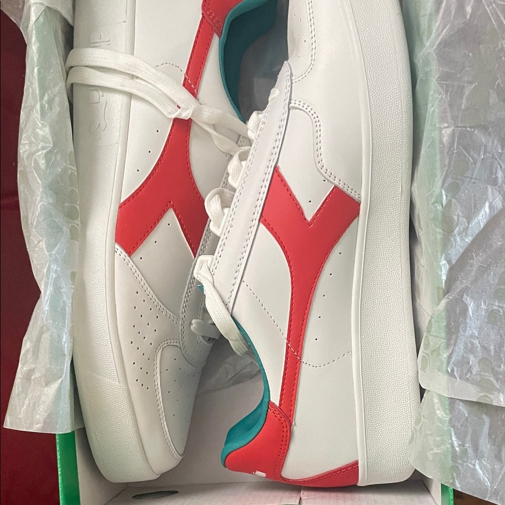 Diadora White and Red Men’s Sneakers size 11.5.. Bjorn Borg Vintage Tennis
